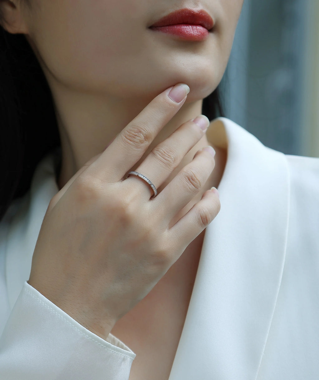 Youth - Set With Top-quality Moissanite S925 Silver And Platinum-plated Diamond Wedding Ring. The Ring Can Be Tested With A Diamond Pen In Gold And Rose Gold - AURIEVAA