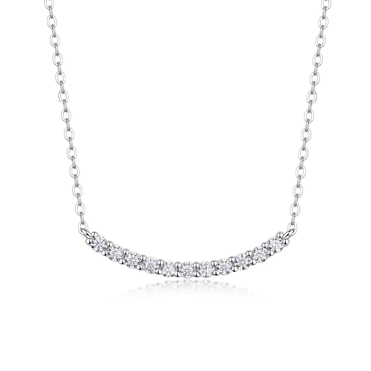 Relaxed Feel - A Fashionable And Luxurious Diamond Jewelry Pendant Set With Moissanite S925 Sterling Silver - AURIEVAA