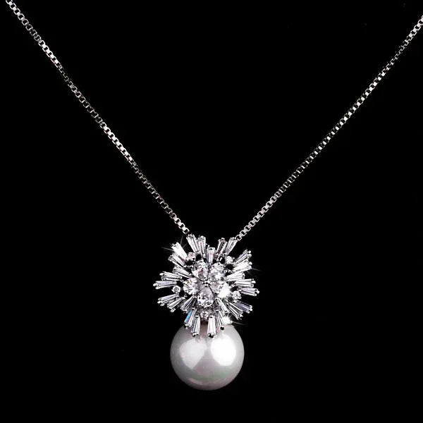Pearl zircon necklace - AURIEVAA