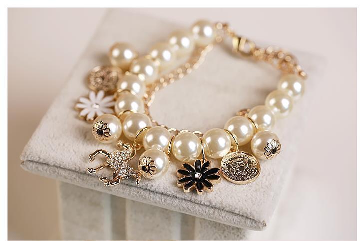 Pearl Flower Bracelet Jewelry - AURIEVAA