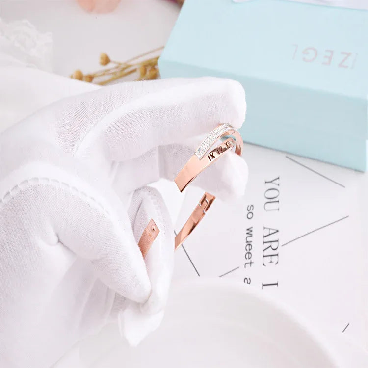 Women's Hot Style Roman Word Diamond Bracelet - AURIEVAA