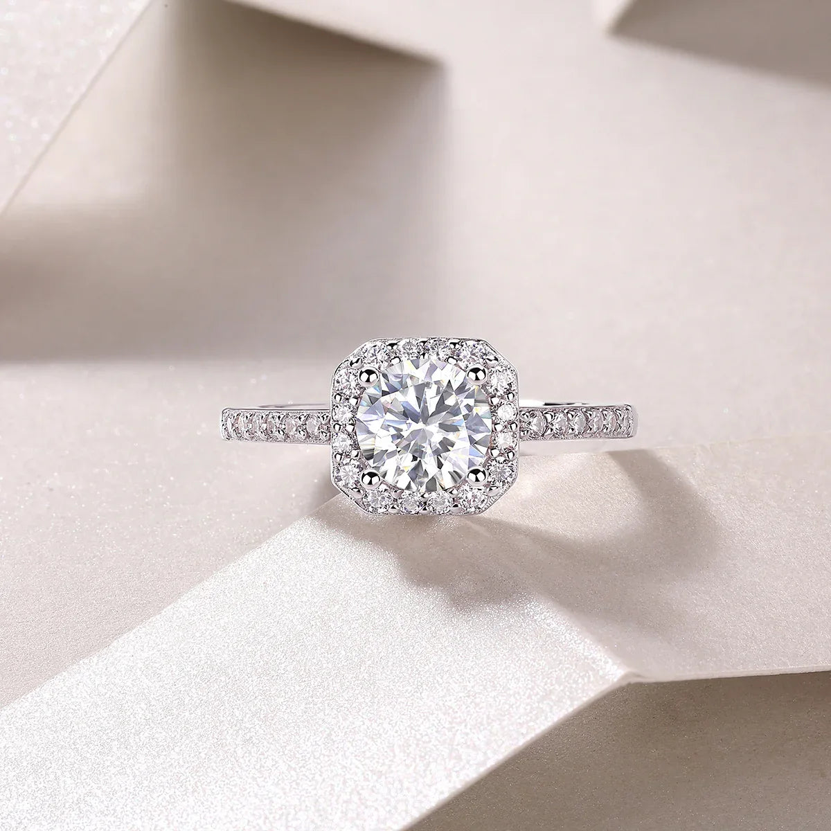 A Wonderful Connection - A Wedding Ring Set With 1-carat Top-quality Moissanite S925 Silver And Platinum-plated Diamond. The Ring Can Be Tested With A Diamond Pen - AURIEVAA