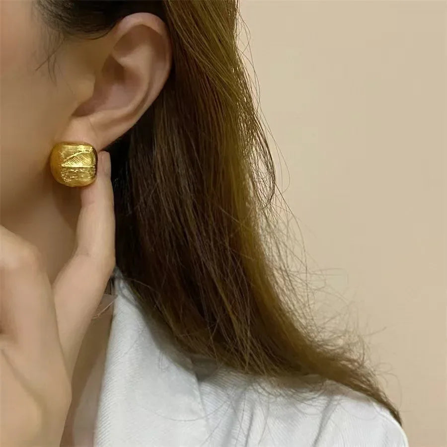 Minimalist Temperament Women's Ear Rings - AURIEVAA