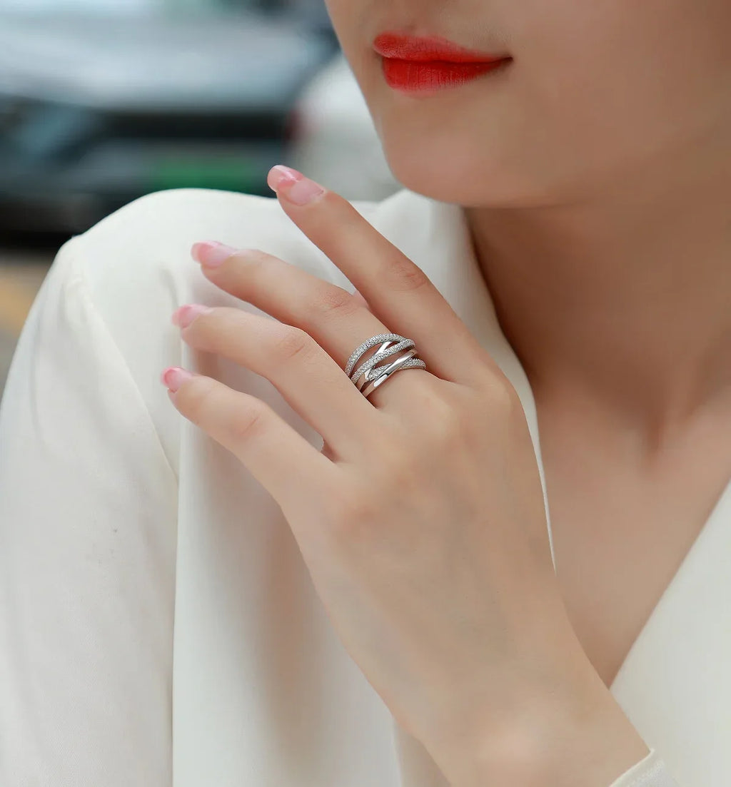 Brilliant Interweaving - A Fashionable And Luxurious Jewelry Accessory Set With Moissanite S925 Sterling Silver And Platinum-plated Diamond - AURIEVAA