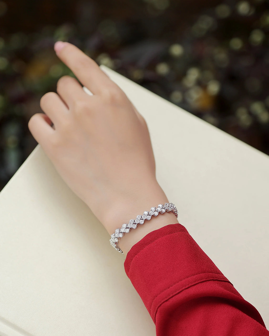 Kanong Luxury Fashion Mossan Diamond S925 Silver Bracelet - AURIEVAA