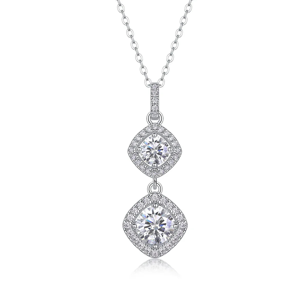 Snowy Wonderland - A Fashionable And Luxurious Diamond Jewelry Pendant Set With 1-carat Moissanite S925 Sterling Silver And Platinum Plating - AURIEVAA
