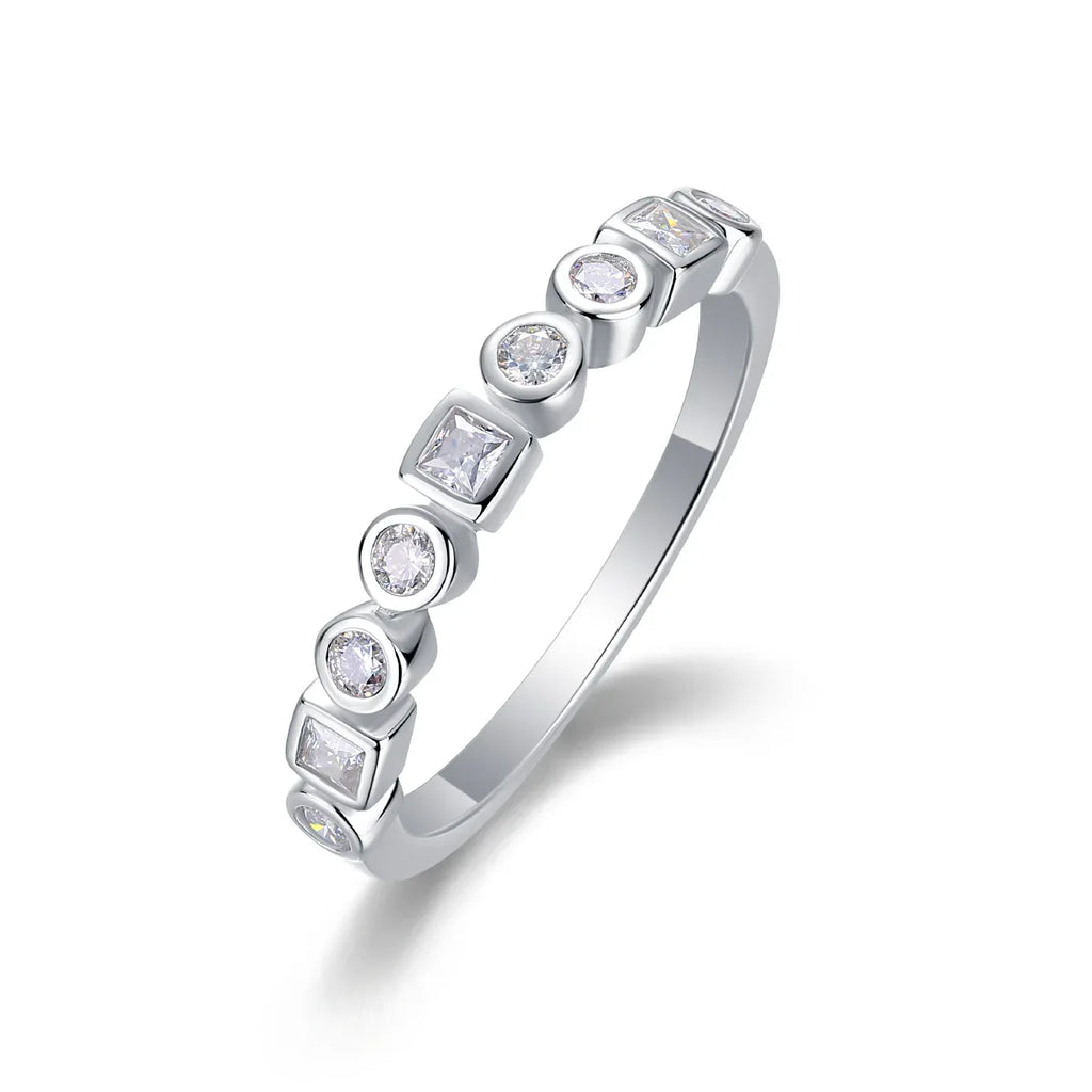 A Wedding Ring Set With Moissanite S925, Silver And Platinum-plated. - AURIEVAA