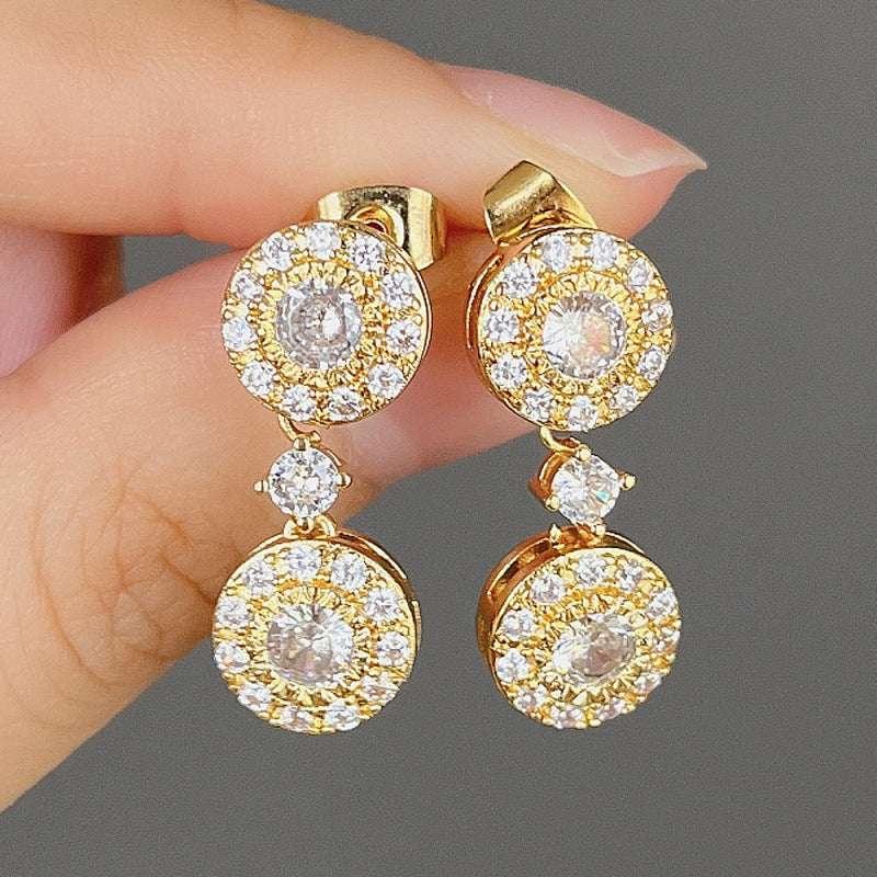 Women's Metal Diamond Round Zircon Stud Earrings - AURIEVAA