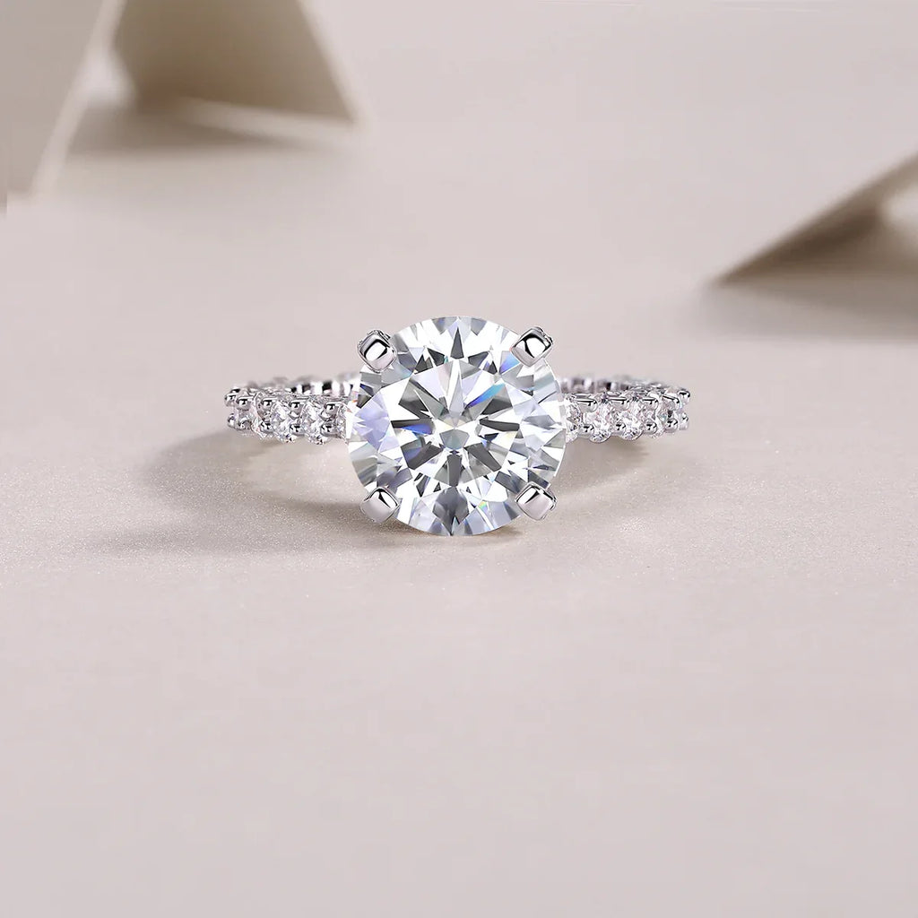 Affectionate And Tender - A 5-carat S925 Silver Diamond Wedding Ring Set With Top-quality Moissanite And Platinum Plating. The Ring Can Be Inspected With A Diamond Pen - AURIEVAA