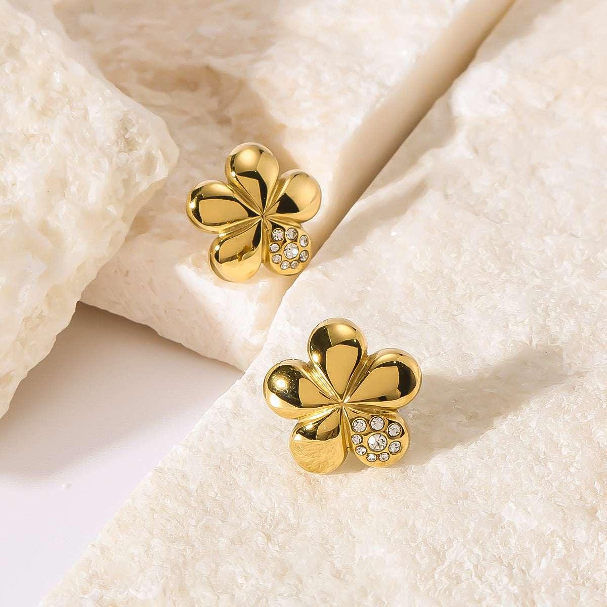 Popular Flower Earrings Inlaid With Diamond Stainless Steel - AURIEVAA