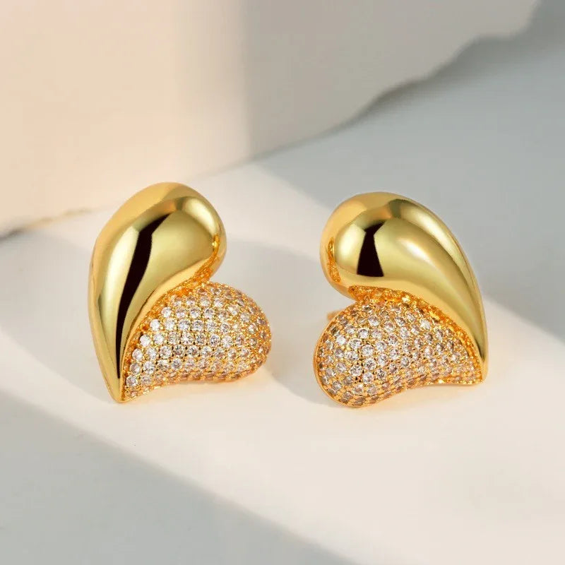 New Fashion Diamond Love Heart Stud Earrings Women's High Sense - AURIEVAA