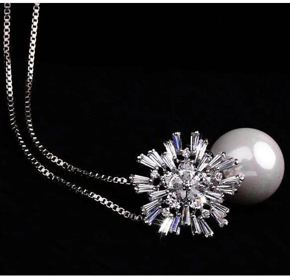 Pearl zircon necklace - AURIEVAA