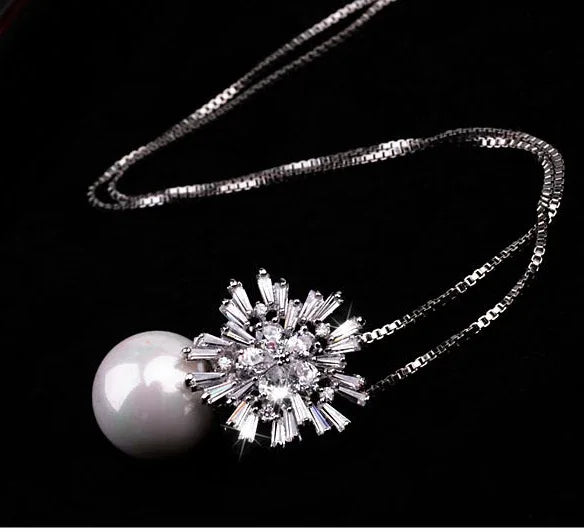Pearl zircon necklace - AURIEVAA