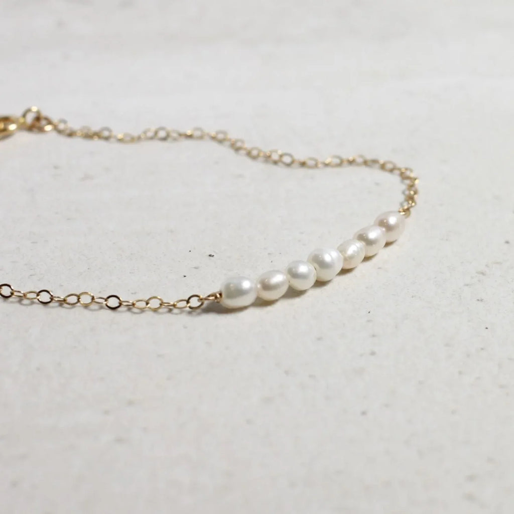 Pearl Bar Beaded Bracelet - AURIEVAA
