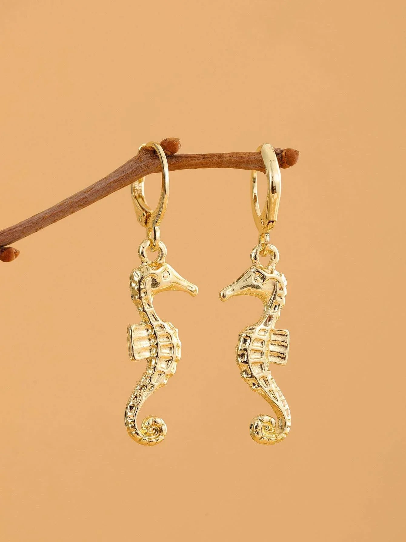 Fashionable And Minimalist Shell Hot Selling Conch Starfish Earrings For Women - AURIEVAA